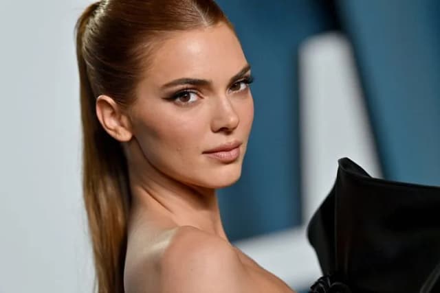 Jak odchudzają się modelki? Sprawdzone sposoby na zdrową sylwetkę Jak odchudzają się modelki? Sprawdzone sposoby na zdrową sylwetkę
